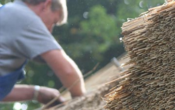 professional Ravensden thatchers